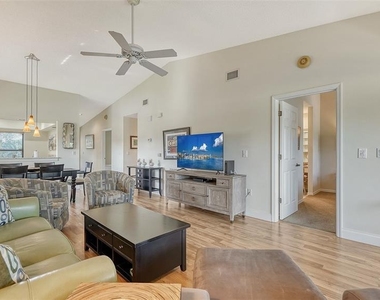 4462 Weybridge Street - Photo Thumbnail 15