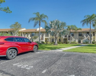 4462 Weybridge Street - Photo Thumbnail 1