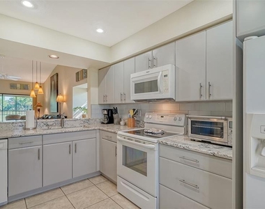 4462 Weybridge Street - Photo Thumbnail 17