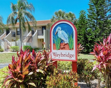 4462 Weybridge Street - Photo Thumbnail 36