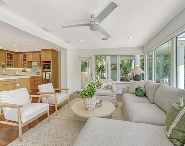 425 Mckinley Drive - Photo Thumbnail 12