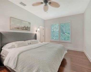 425 Mckinley Drive - Photo Thumbnail 37