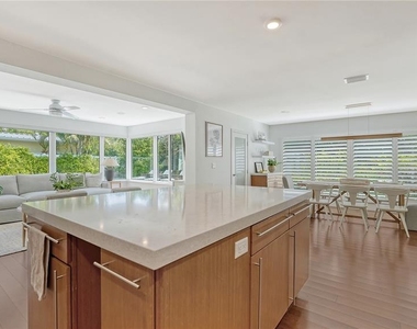 425 Mckinley Drive - Photo Thumbnail 23