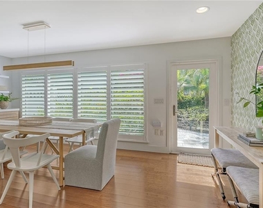 425 Mckinley Drive - Photo Thumbnail 15