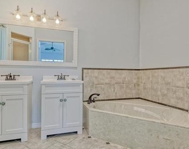 5905 Doral Drive - Photo Thumbnail 25