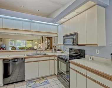 5905 Doral Drive - Photo Thumbnail 15