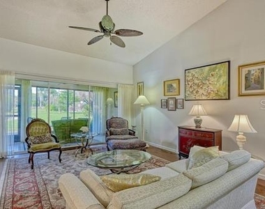 5905 Doral Drive - Photo Thumbnail 8