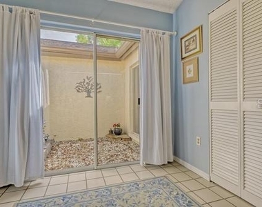 5905 Doral Drive - Photo Thumbnail 17