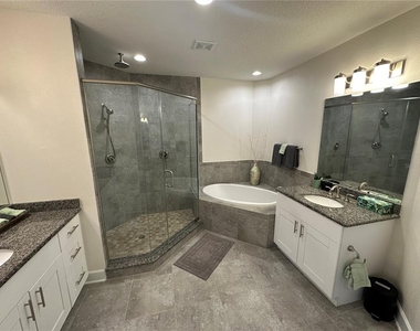 7710 34th Avenue W - Photo Thumbnail 17