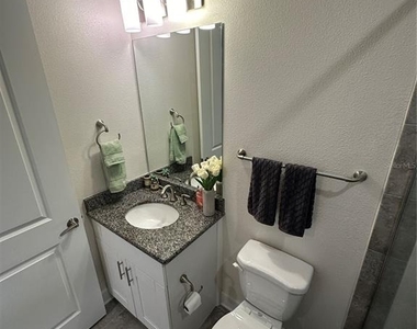 7710 34th Avenue W - Photo Thumbnail 25