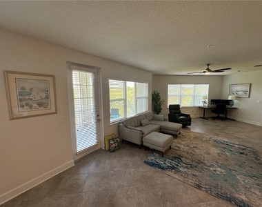 7710 34th Avenue W - Photo Thumbnail 6
