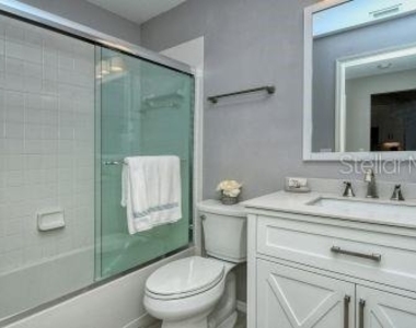 9560 High Gate Drive - Photo Thumbnail 20