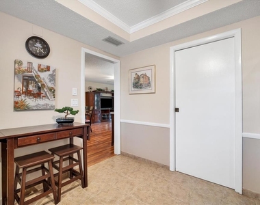 5032 Marshfield Road - Photo Thumbnail 2