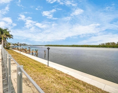 9393 Midnight Pass Road - Photo Thumbnail 28