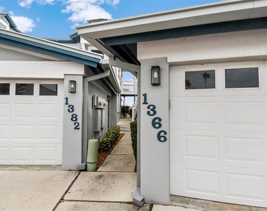 1366 Siesta Bayside Drive - Photo Thumbnail 3