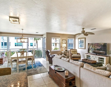 1366 Siesta Bayside Drive - Photo Thumbnail 42
