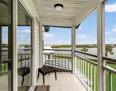 1366 Siesta Bayside Drive - Photo Thumbnail 50