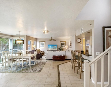 1366 Siesta Bayside Drive - Photo Thumbnail 11