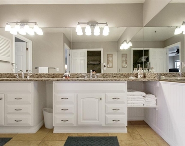 1366 Siesta Bayside Drive - Photo Thumbnail 54