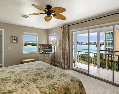 1366 Siesta Bayside Drive - Photo Thumbnail 47