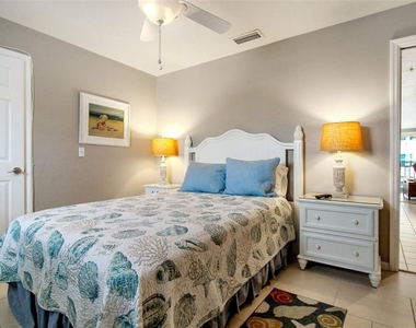 1366 Siesta Bayside Drive - Photo Thumbnail 29