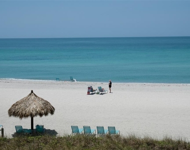 2105 Gulf Of Mexico Drive - Photo Thumbnail 15