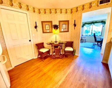 5553 Ashton Lake Drive - Photo Thumbnail 10