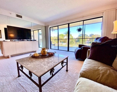 5553 Ashton Lake Drive - Photo Thumbnail 1