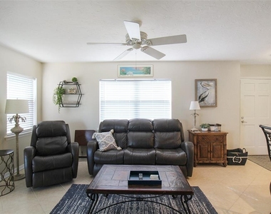 1364 Siesta Bayside Drive - Photo Thumbnail 14