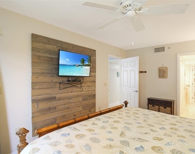 1364 Siesta Bayside Drive - Photo Thumbnail 22