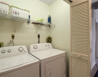 1382 Siesta Bayside Drive - Photo Thumbnail 29