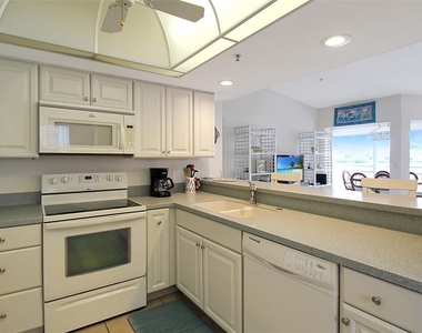 1382 Siesta Bayside Drive - Photo Thumbnail 10