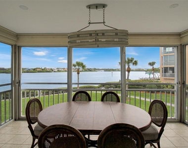1382 Siesta Bayside Drive - Photo Thumbnail 18