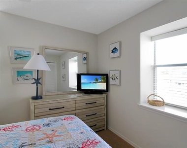 1391 Siesta Bayside Drive - Photo Thumbnail 35