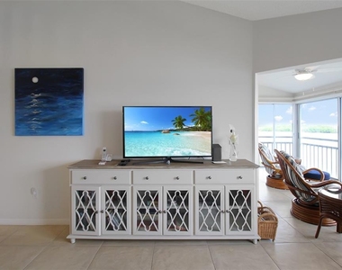 1391 Siesta Bayside Drive - Photo Thumbnail 16