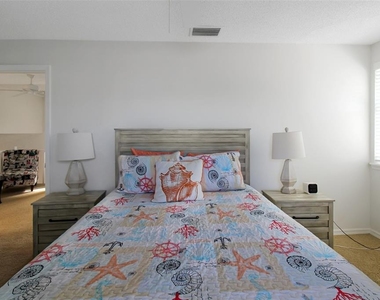 1391 Siesta Bayside Drive - Photo Thumbnail 36