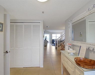 1391 Siesta Bayside Drive - Photo Thumbnail 4