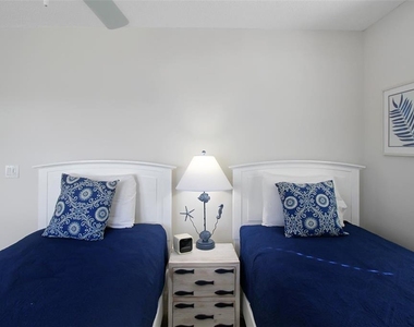 1391 Siesta Bayside Drive - Photo Thumbnail 32