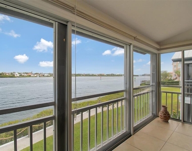 1391 Siesta Bayside Drive - Photo Thumbnail 21