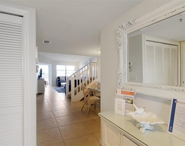 1391 Siesta Bayside Drive - Photo Thumbnail 11