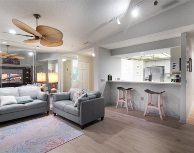 1219 Siesta Bayside Drive - Photo Thumbnail 14