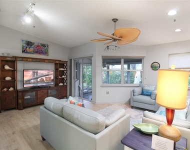 1219 Siesta Bayside Drive - Photo Thumbnail 8