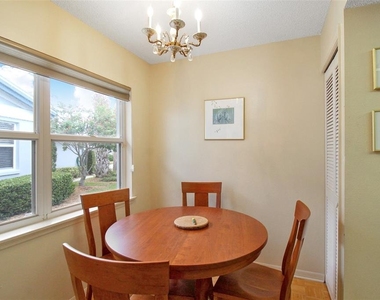 1219 Siesta Bayside Drive - Photo Thumbnail 5