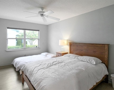 1219 Siesta Bayside Drive - Photo Thumbnail 24