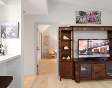 1219 Siesta Bayside Drive - Photo Thumbnail 15