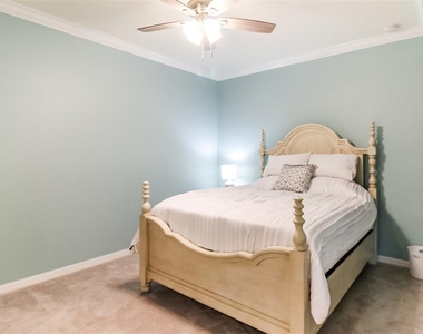 17810 Gawthrop Drive - Photo Thumbnail 7