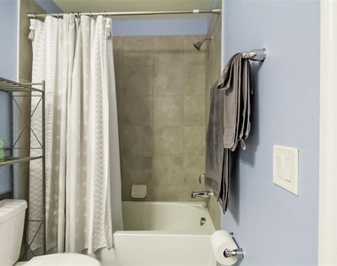 17810 Gawthrop Drive - Photo Thumbnail 21