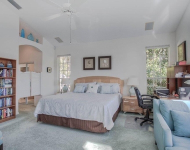 7101 Victoria Circle - Photo Thumbnail 19