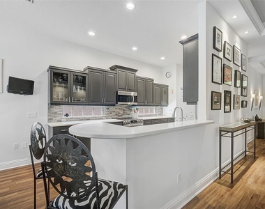 293 Turquoise Lane - Photo Thumbnail 9