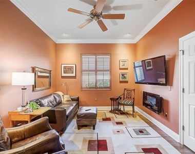 293 Turquoise Lane - Photo Thumbnail 6
